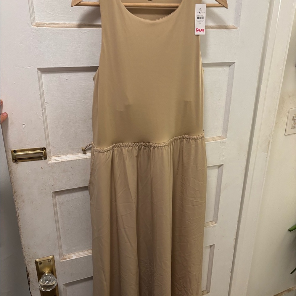 Lou & Grey Tan Maxi Dress